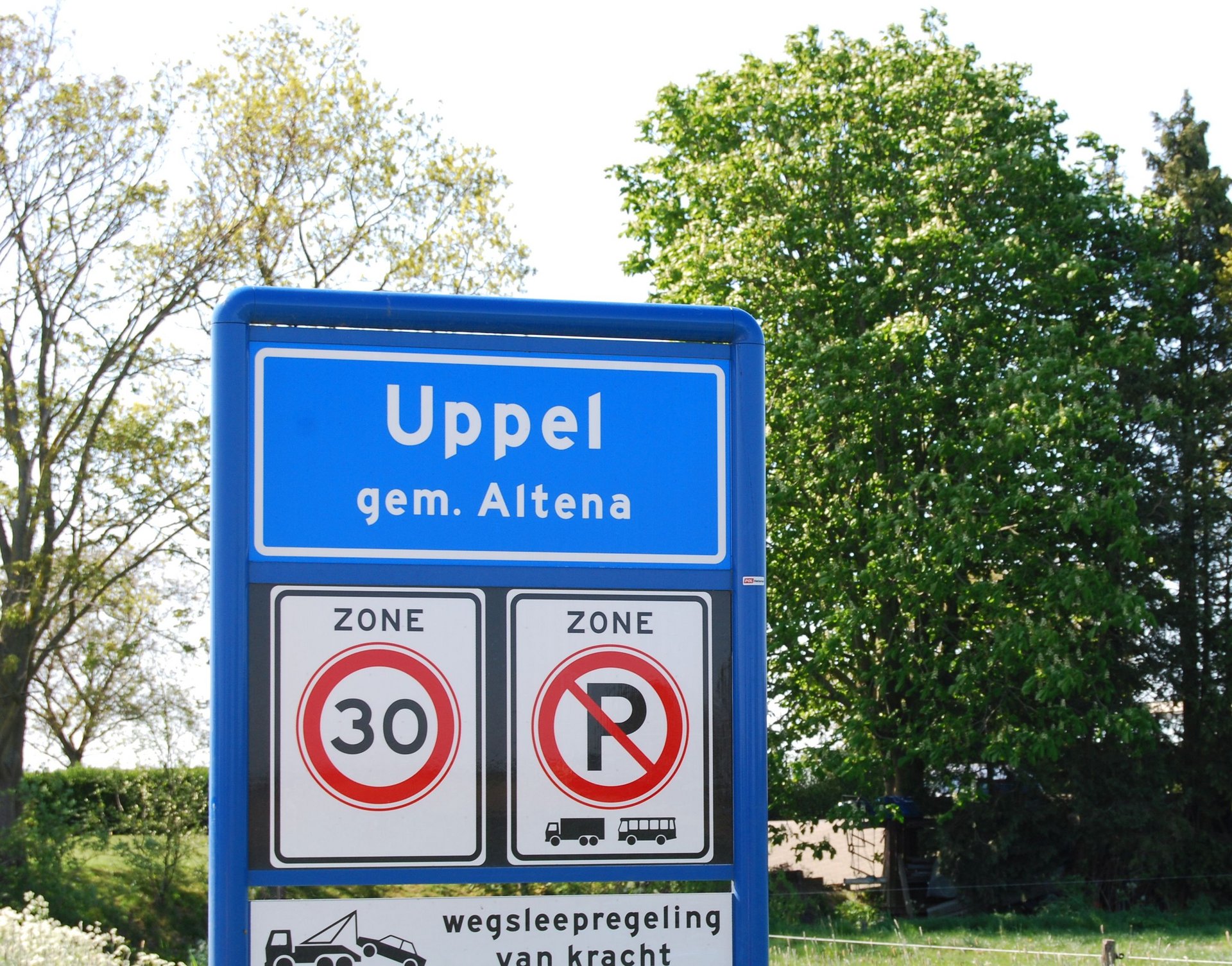 Uppel: werkzaamheden Uppelsehoek