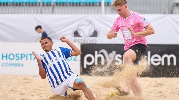 BS Altena vindt stijgende lijn op EK Beachsoccer in Portugal, maar verliest wel van het sterke Riga uit Letland