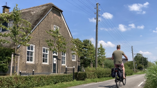 ‘Kontakt Zomeruitjes’: fietsen langs boerderijen in de Krimpenerwaard