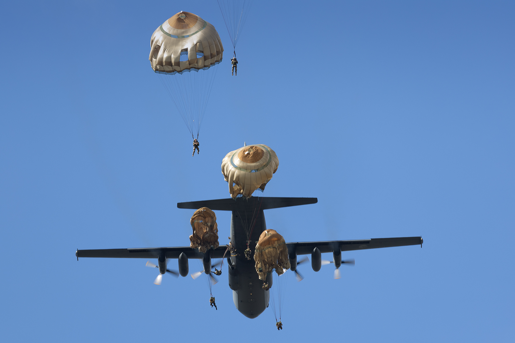 Falcon Leap oefening in september